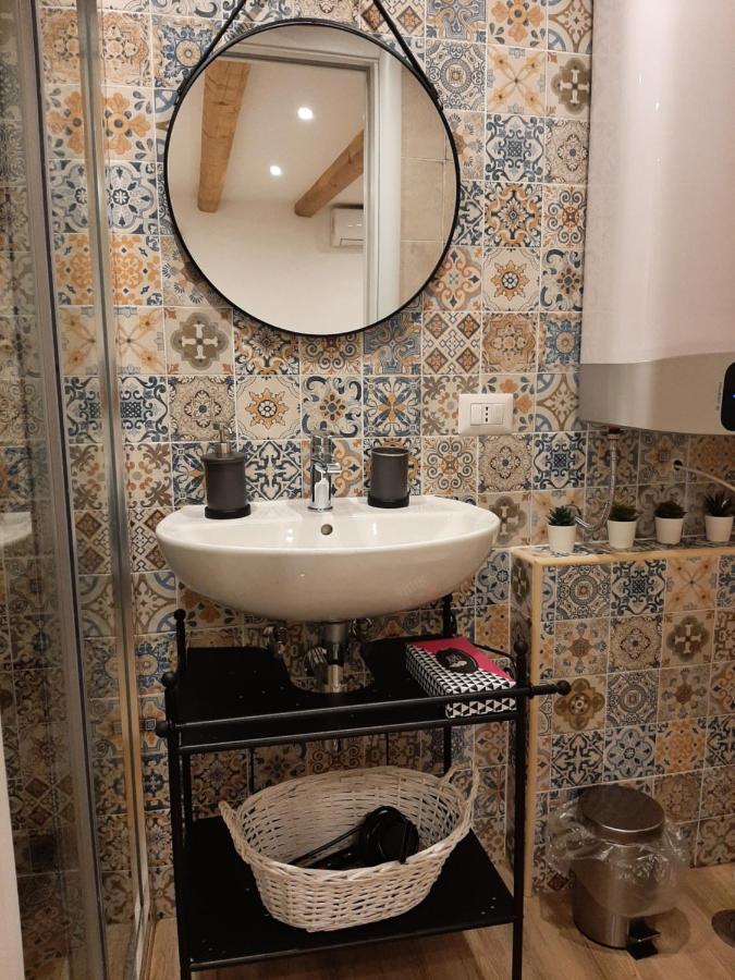 Al Sottano 19 Apartment Бари Екстериор снимка